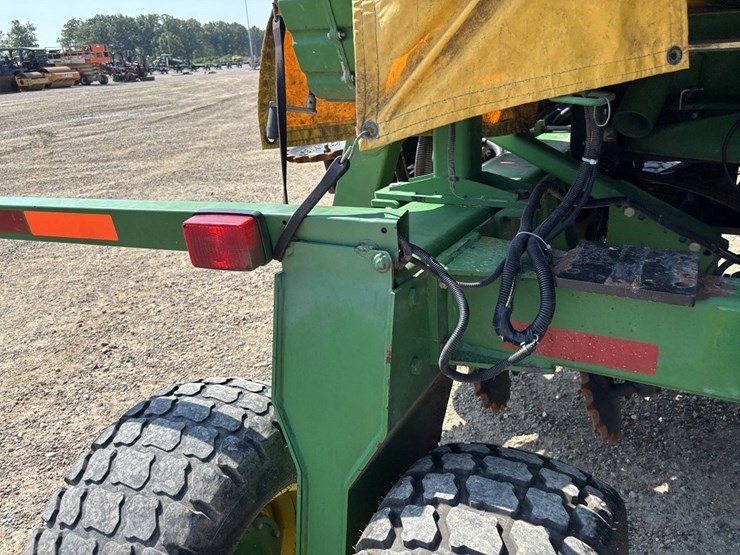 john-deere-1990-image-37