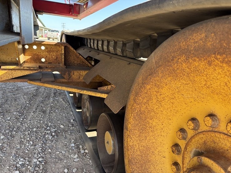 caterpillar-36-image-37