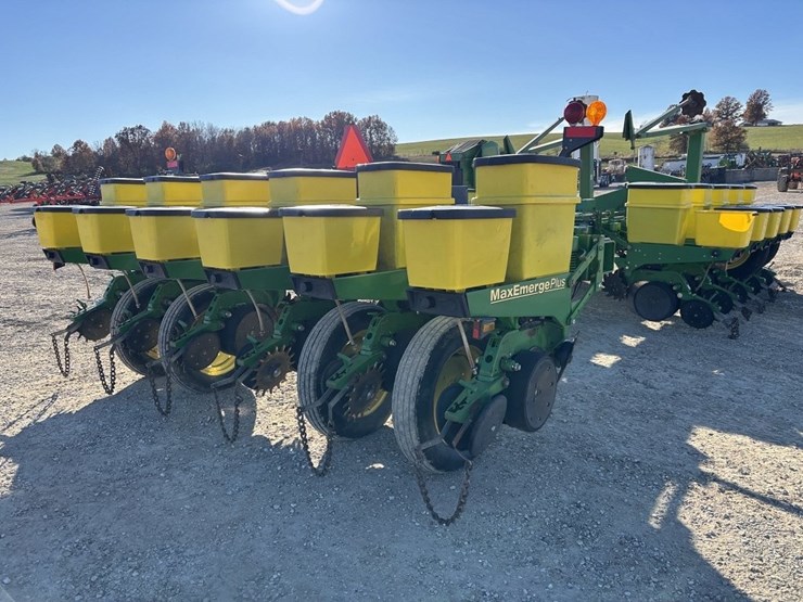 1997-john-deere-1770-image-5