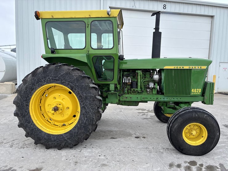 john-deere-4620-image-3