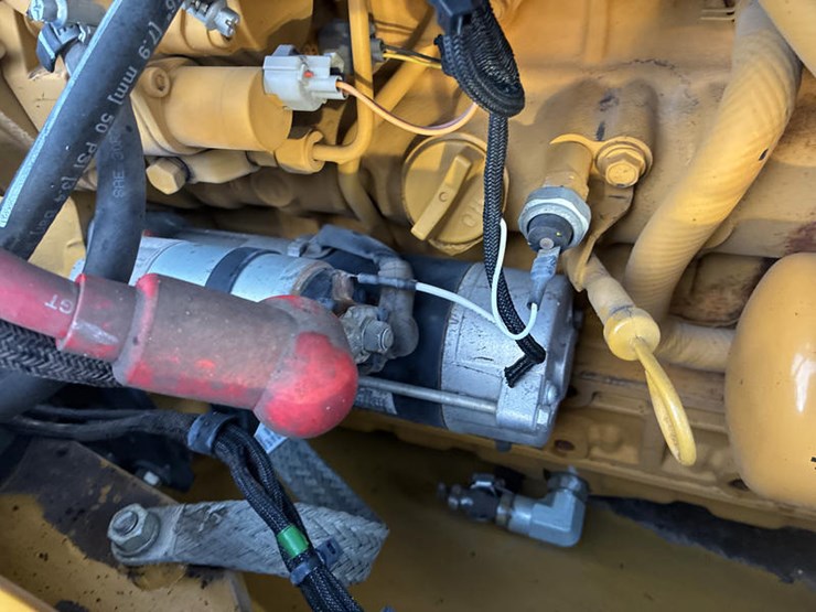 caterpillar-906m-image-53