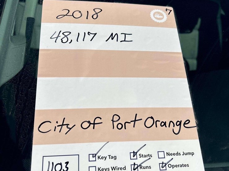 2018-chevrolet-1500-image-30