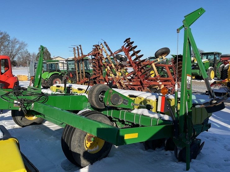 john-deere-1785-image-6