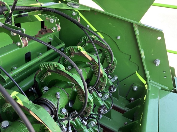 john-deere-l341-image-30