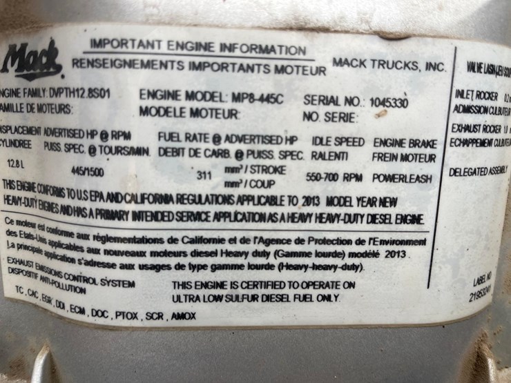 2014-mack-cxu613-semi-image-34