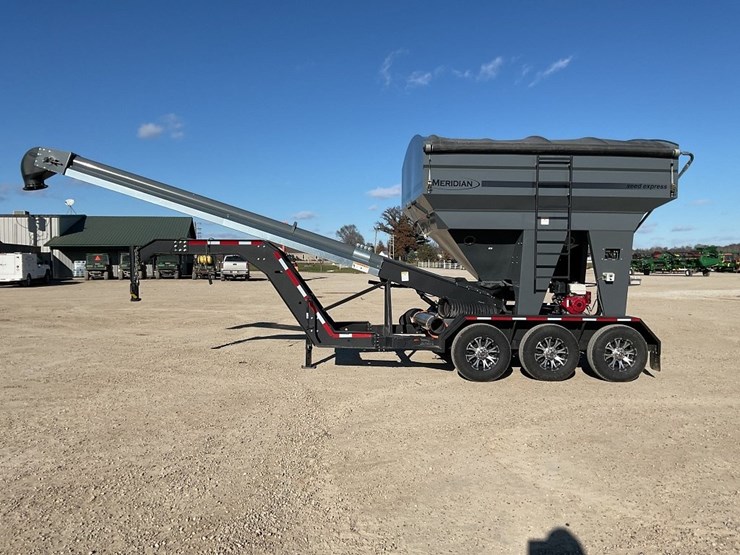 2024-meridian-375rt-image-2