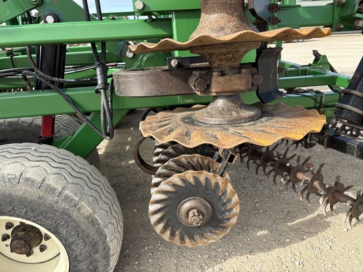 great-plains-4000tm-image-40