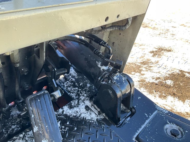 nissan-ph02a25v-image-60