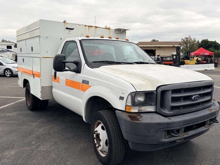 2004-ford-f450-image-2