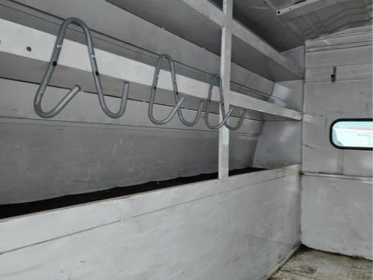 isuzu-npr-hd-image-5