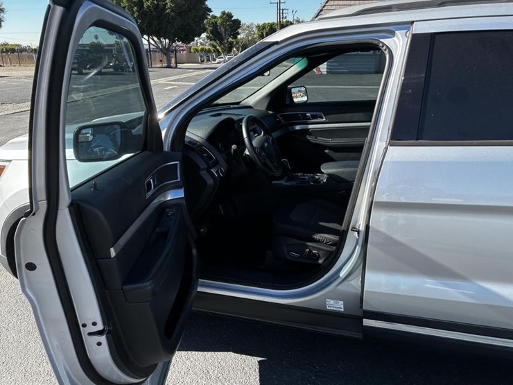 ford-explorer-image-10