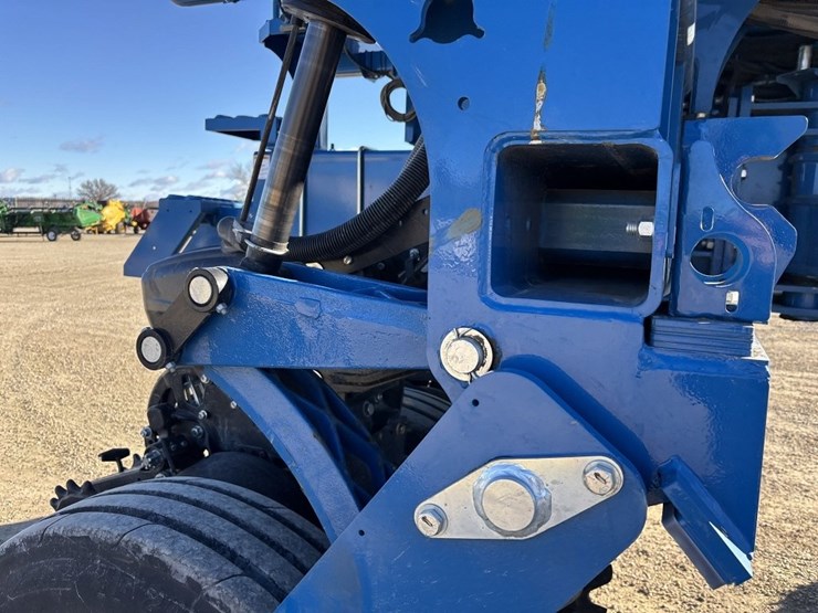 2024-kinze-5900-image-33