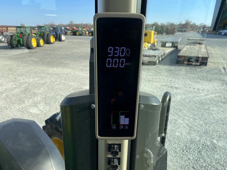 john-deere-8r-370-image-83