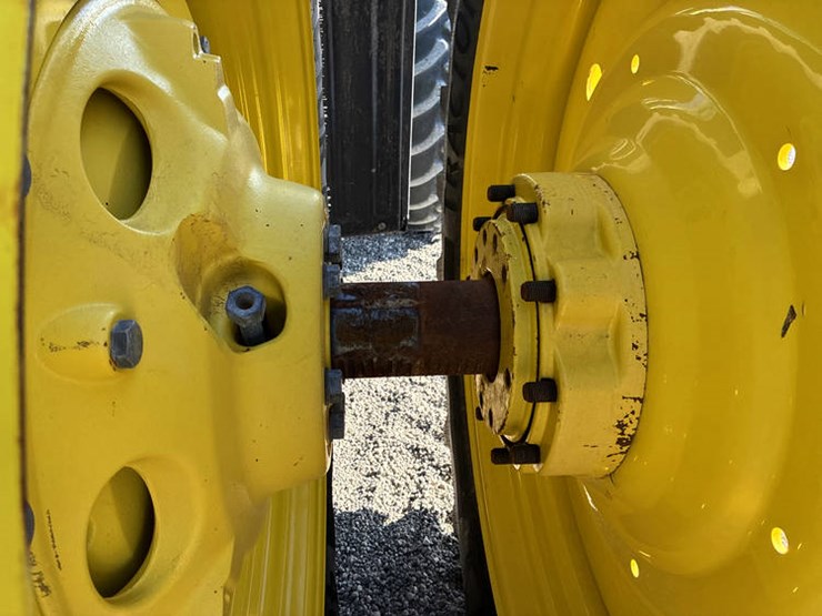 john-deere-8295r-image-63