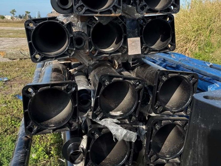 15-35ft.-commercial-black-metal-light-poles-image-3