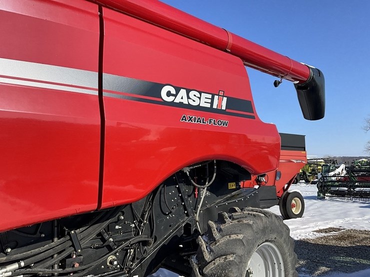 case-ih-5130-image-10