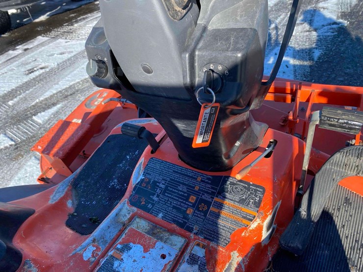 2016-kubota-f3990-image-11