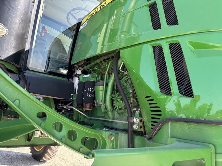 john-deere-r4045-image-12