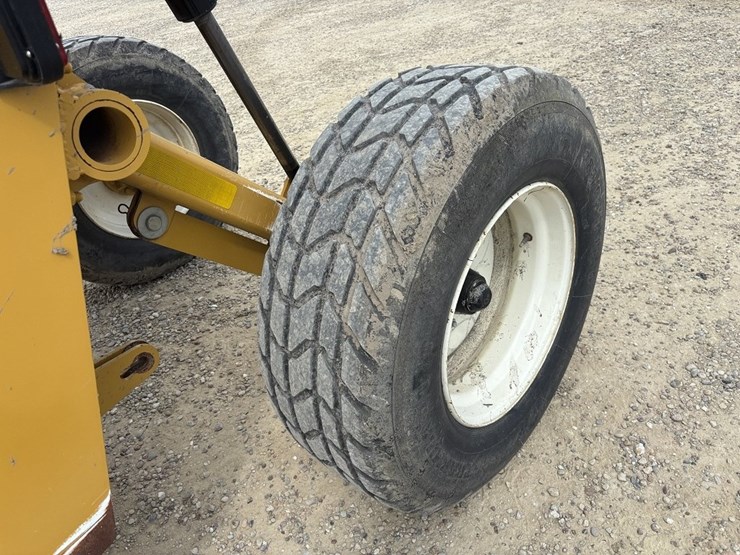 dynamic-wolverine-pull-type-ditcher-image-25