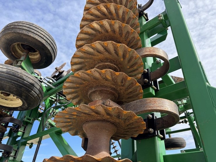 great-plains-4000tm-image-18