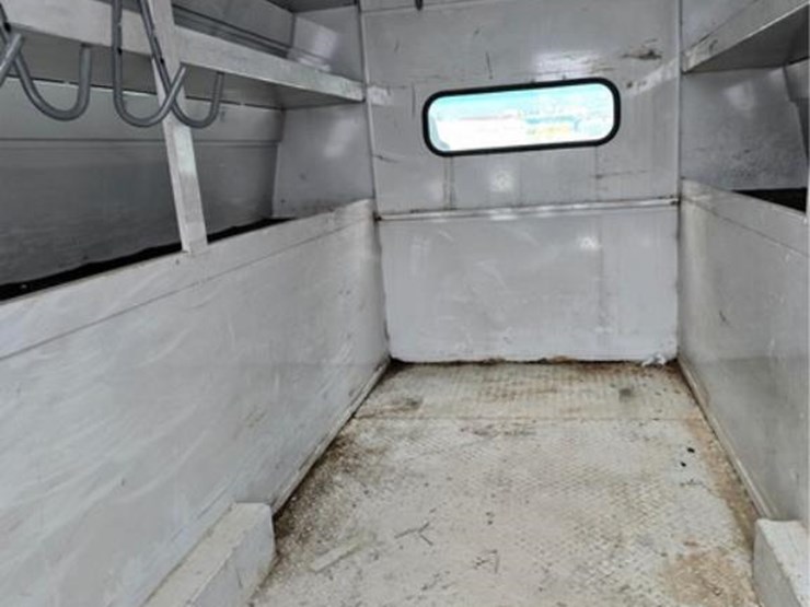 isuzu-npr-hd-image-7