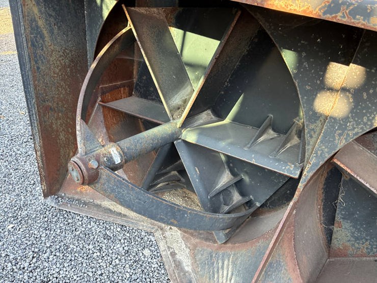 #114045-•-rhino-8600a-#10012-twin-chute-snow-blower-image-6