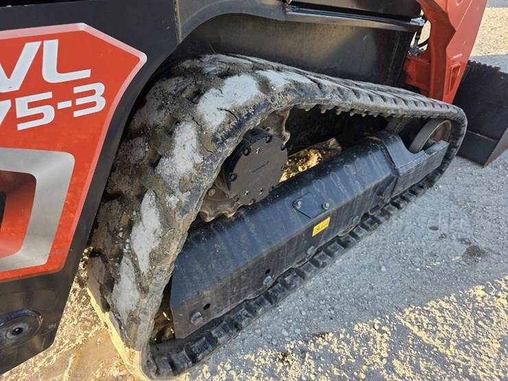 2024-kubota-sv175-3-track-skidsteer-image-6