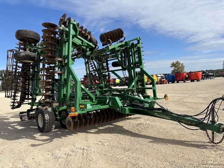 great-plains-4000tm-image-7