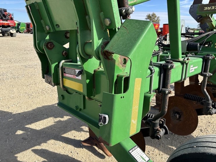 john-deere-2100-image-16