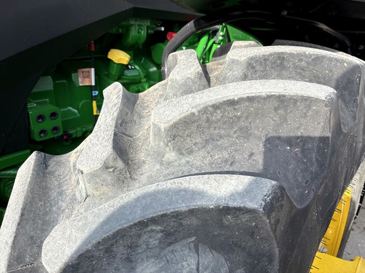 john-deere-8r-370-image-50