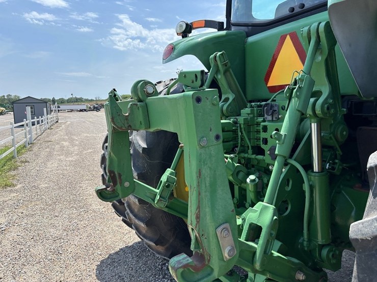 john-deere-7200r-image-22