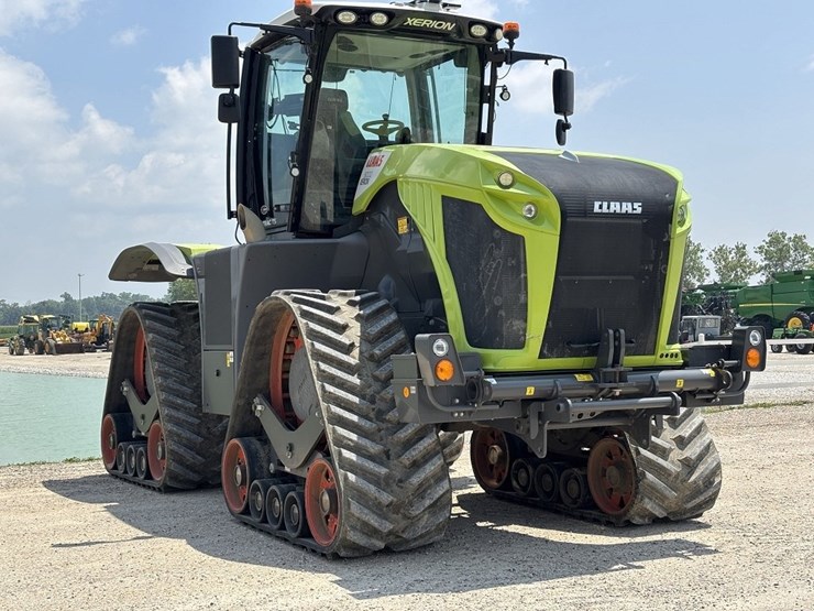 claas-xerion-5000-image-8