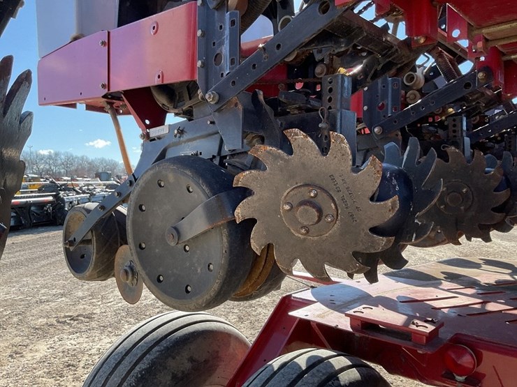 case-ih-1200-image-17