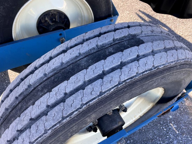 1998-kinze-2600-image-40