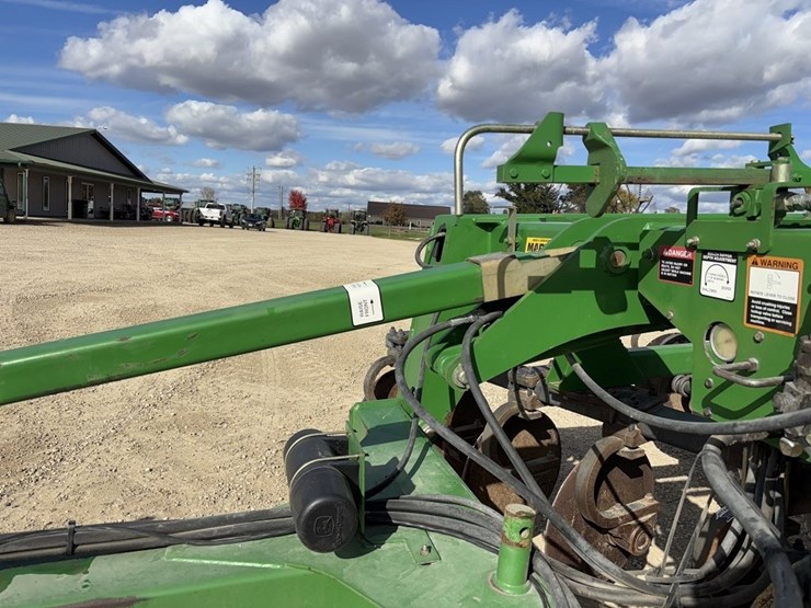 john-deere-2700-image-39