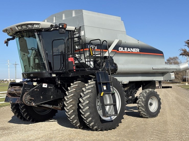 gleaner-r75-image-1