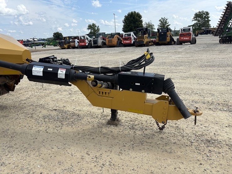 dynamic-wolverine-pull-type-ditcher-image-9