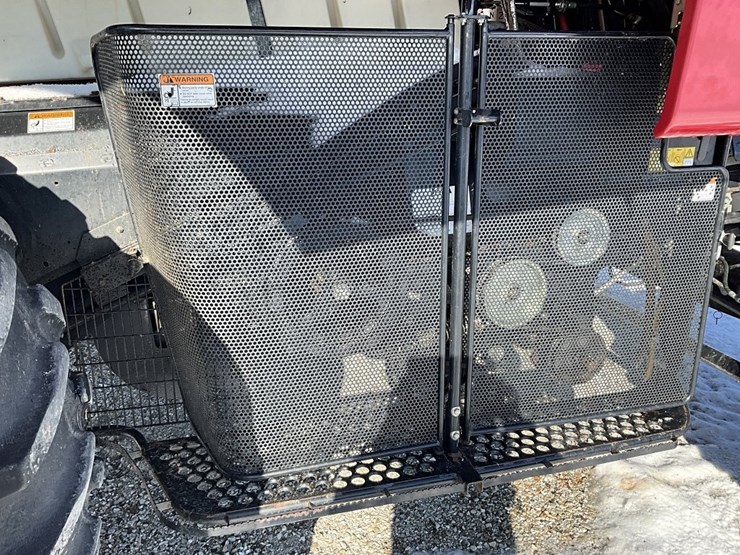 case-ih-8010-image-33