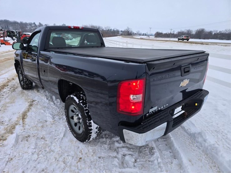 2008-chevrolet-2500-image-3