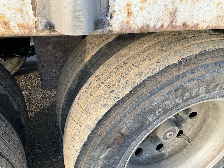 peerless-walking-floor-trailer-image-11