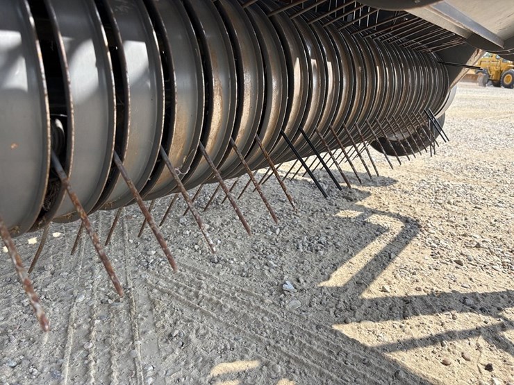 massey-ferguson-rb4180v-image-15