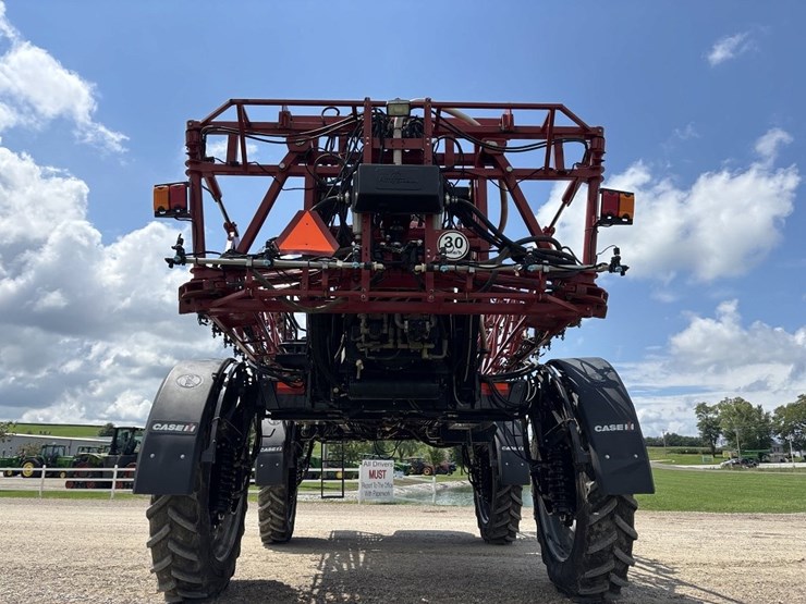 case-ih-3230-image-4