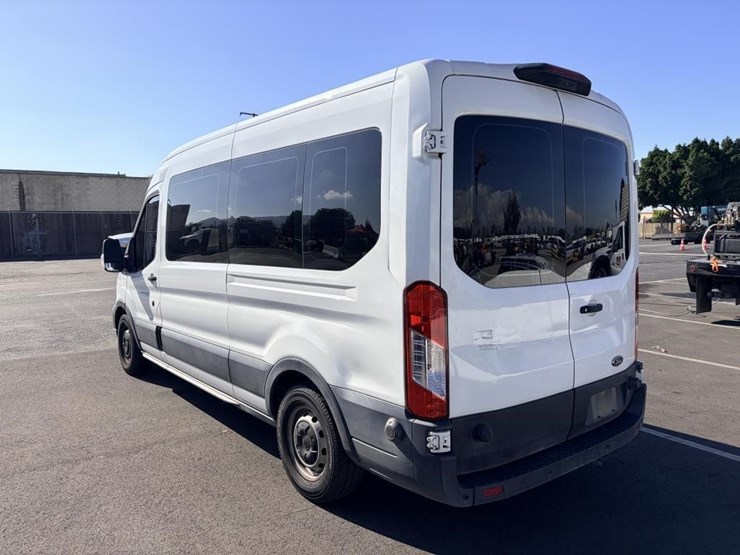 ford-transit-image-4
