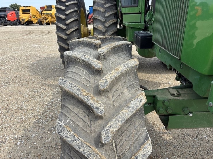 john-deere-4640-image-10