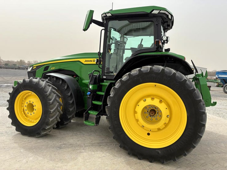 john-deere-8r-370-image-5