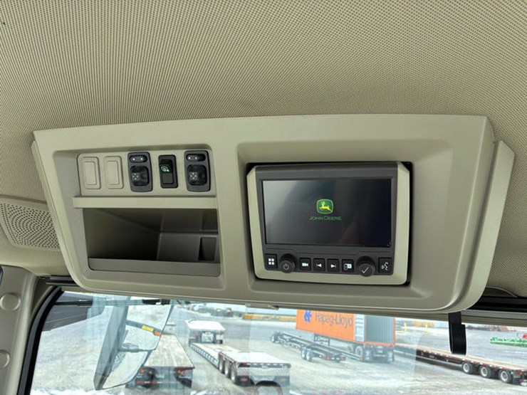 john-deere-8r-370-image-81