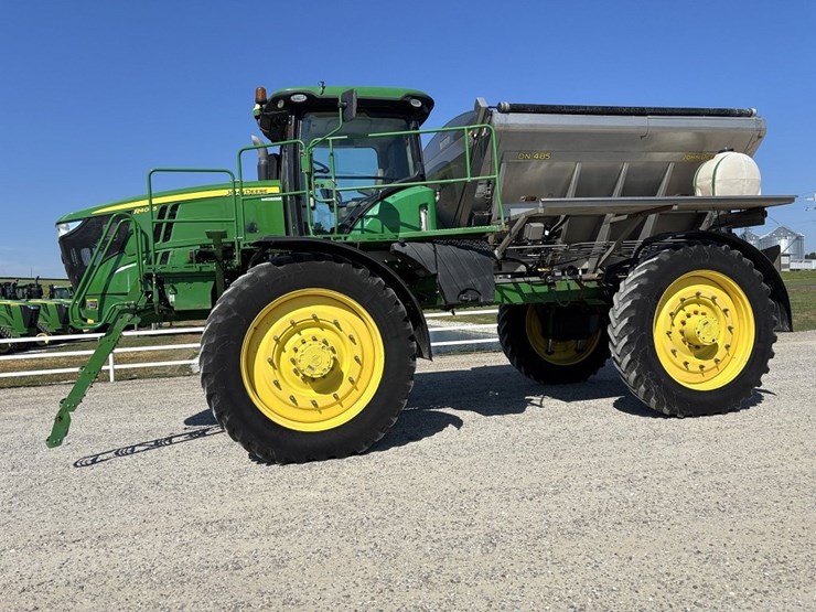 john-deere-r4045-image-2