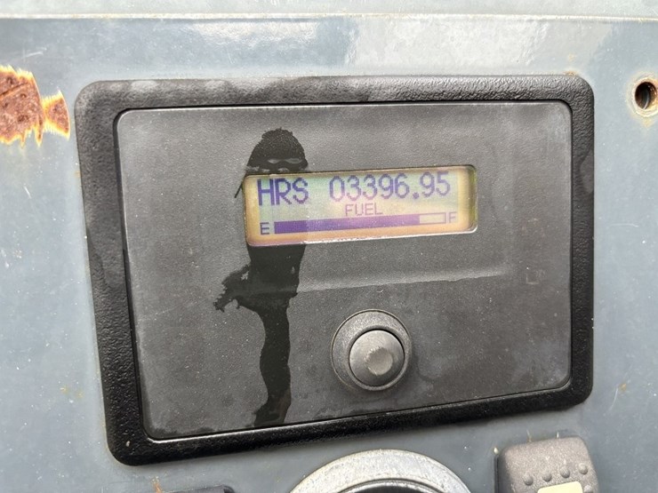 2005-john-deere-1790-image-60