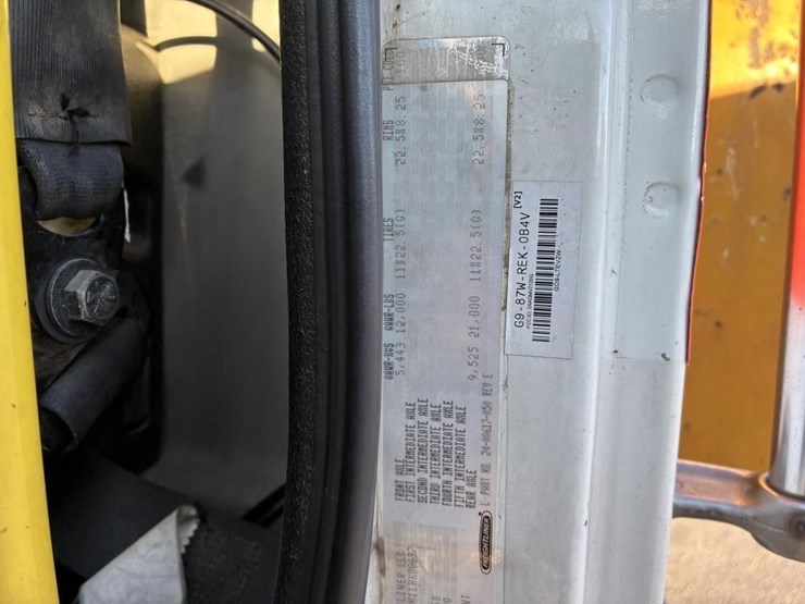 2001-freightliner-dump-truck-image-17