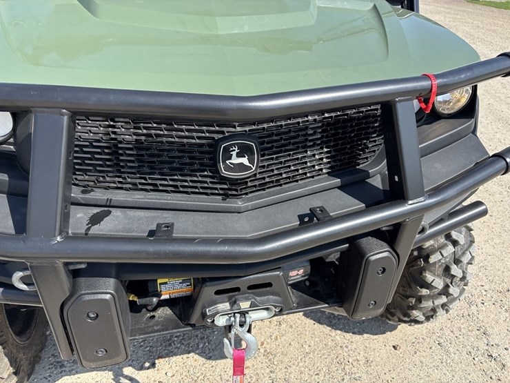 john-deere-gator-image-10